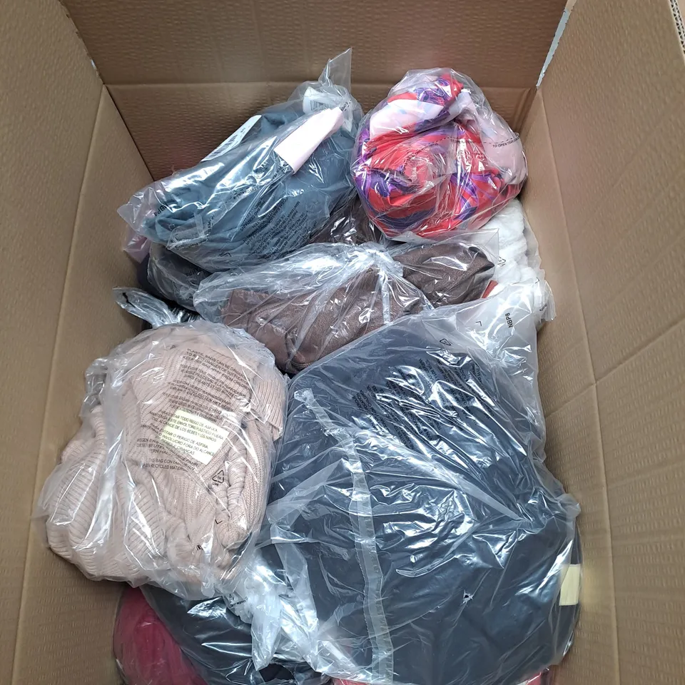 BOX OF ASSORTED CLOTHING ITEMS TOO INCLUDE COATS , TOPS, AND TROUSERS   ETC. 