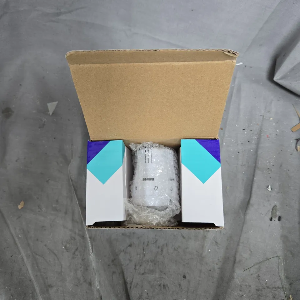 VITOW 15MM ANGLED TRV AND LOCKSHIELD VALVE (TRV15) - BOXED 