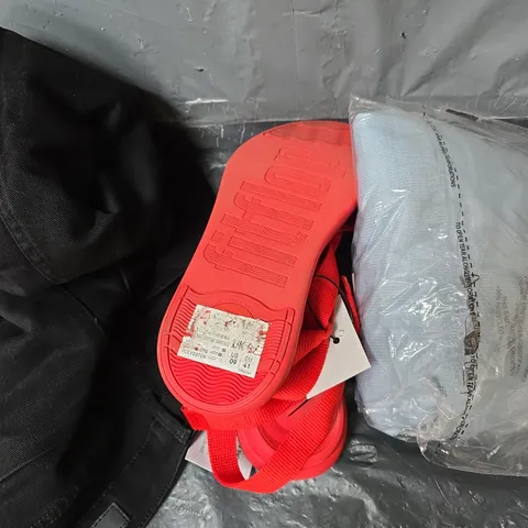 BOX OF APPROXIMATELY 15 ASSORTED ITEMS TO INCLUDE - SHOES and clothing items  