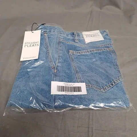 SEALED STRADIVARIUS STRAIGHT PLEATS DENIM JEANS - UK 10