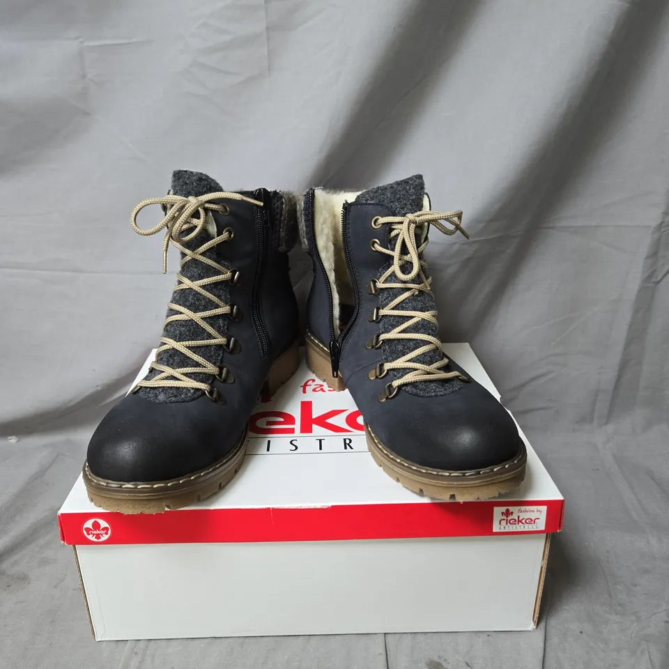 RIEKER CUFF WATER RESISTANT BOOTS NAVY SIZE 6
