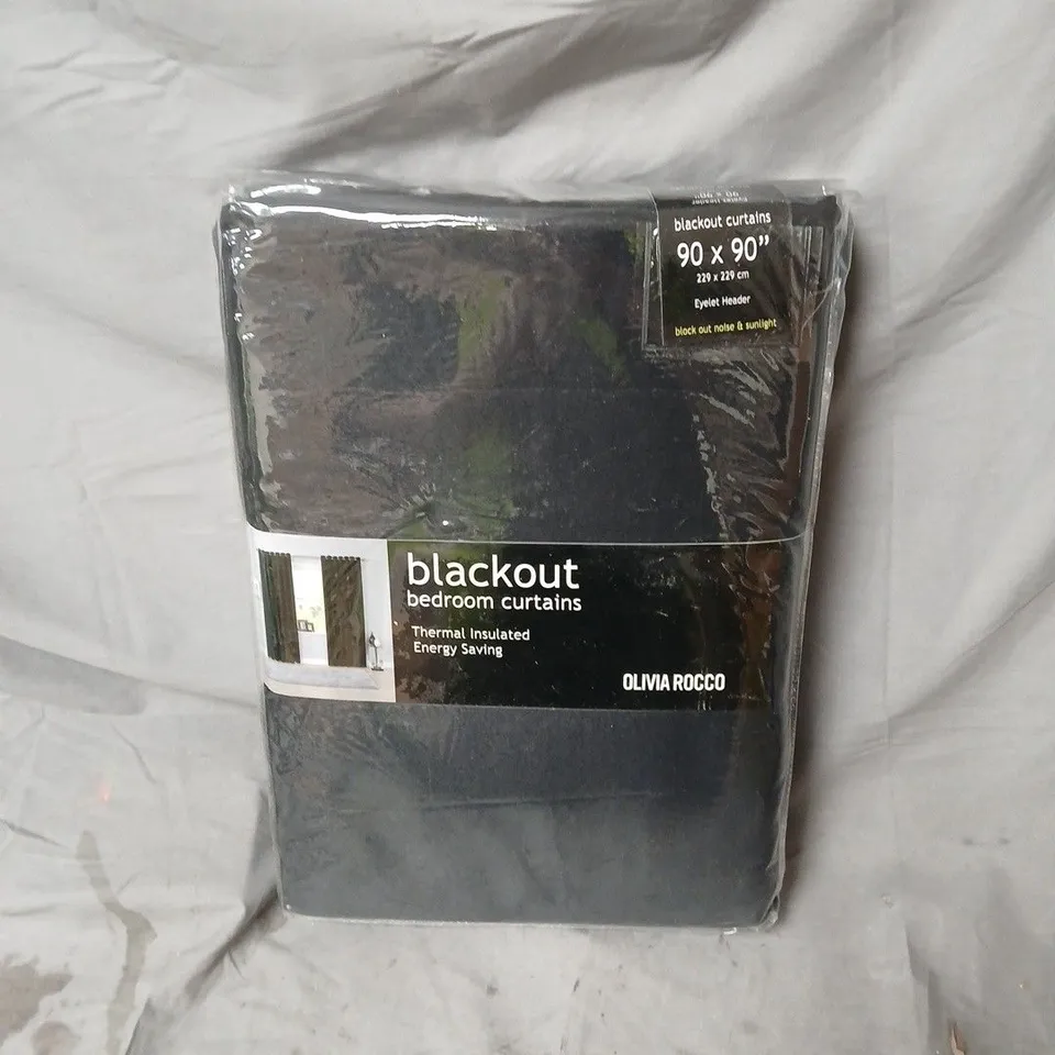 OLIVIA ROCCO BLACKOUT BEDROOM CURTAINS – 90 X 90 INCHES (229 X 229 CM) – THERMAL INSULATED