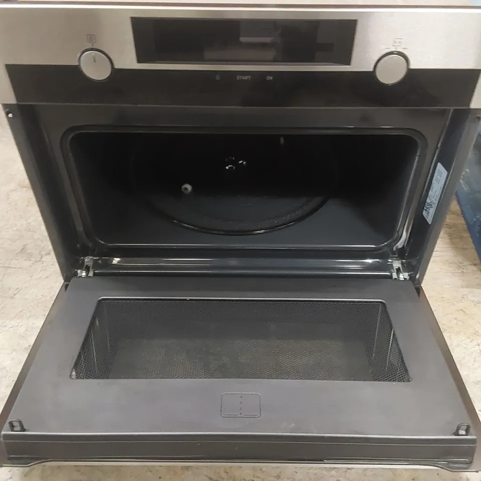AEG KME525800M BUILT IN MICROWAVE OVEN
