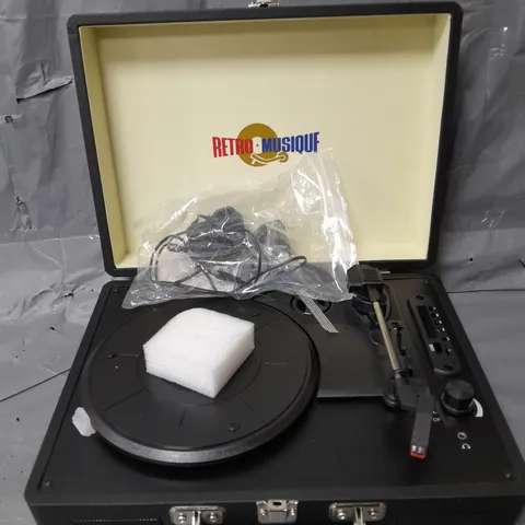 BOXED RETRO MUSIQUE SUITCASE STYLE TURNTABLE