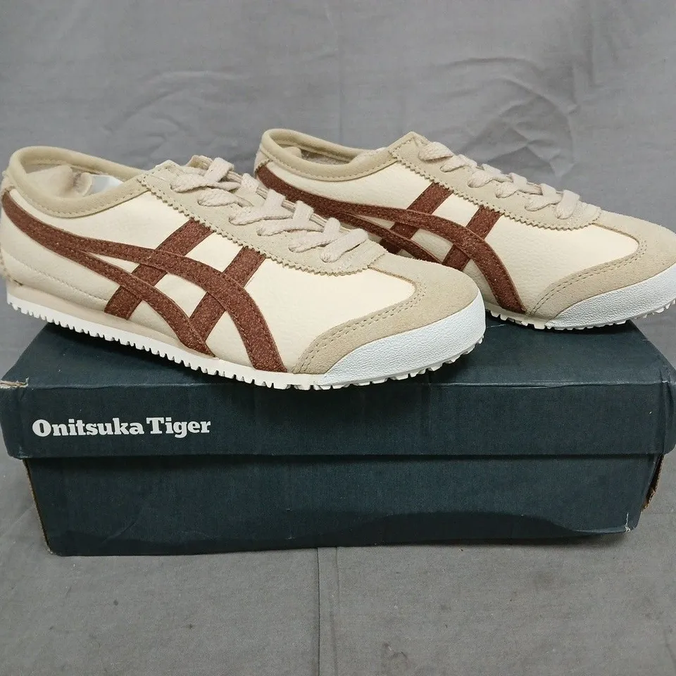 BOXED PAIR OF ONITSUKA TIGER SHOES IN BEIGE/BROWN SIZE UK 4.5