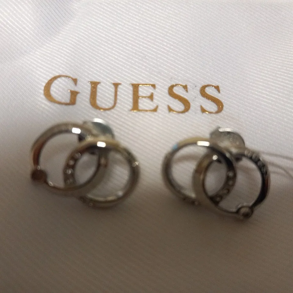 BOXED GUESS FOREVER LINKS 18MM EARRINGS 