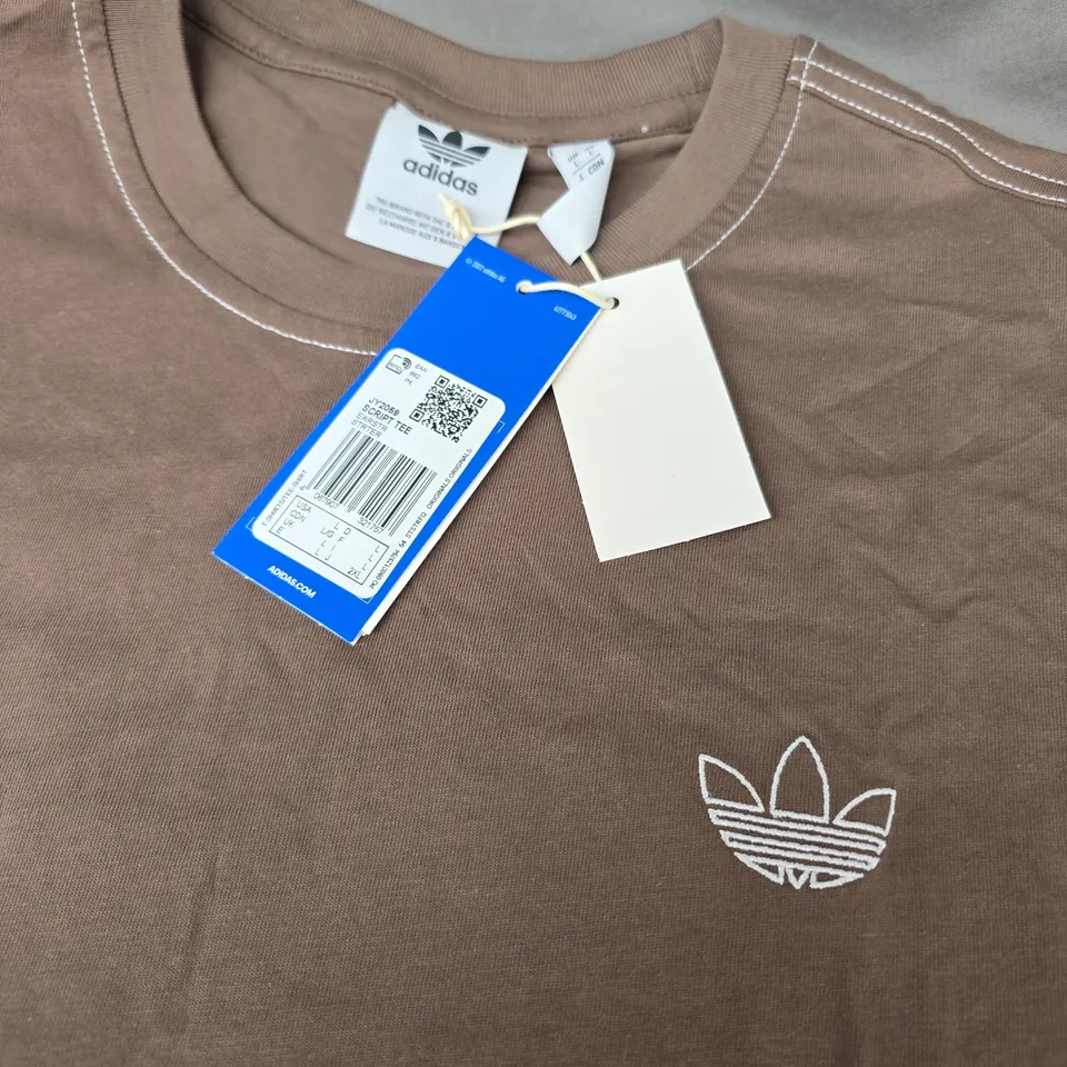 ADIDAS T-SHIRT – BROWN CREW NECK WITH WHITE TREFOIL LOGO - LARGE