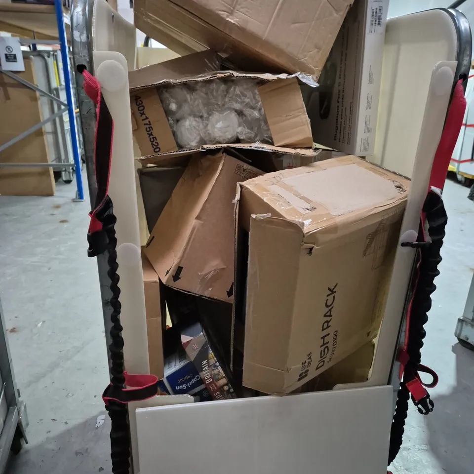 CAGE OF APPROXIMATELY 10 ASSORTED HOUSEHOLD ITEMS TO INCLUDE - SHELVES , JIGSAWS , SUN CANOPY'S , ETC