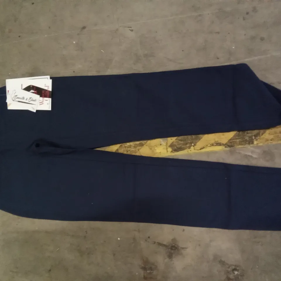APPROXIMATELY 14 BRAND NEW SMOOTH AND SLEEK CONTROL PANTS XS