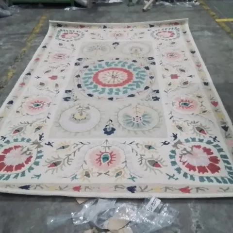 QUALITY DESIGNER AREA RUG - APPROXIMATELY 294x197