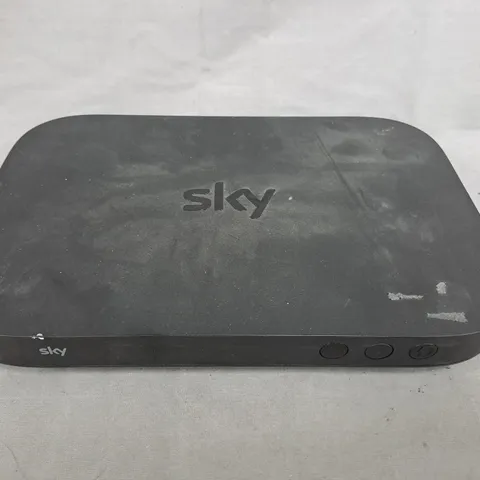 SKY EM150 SET-TOP BOX