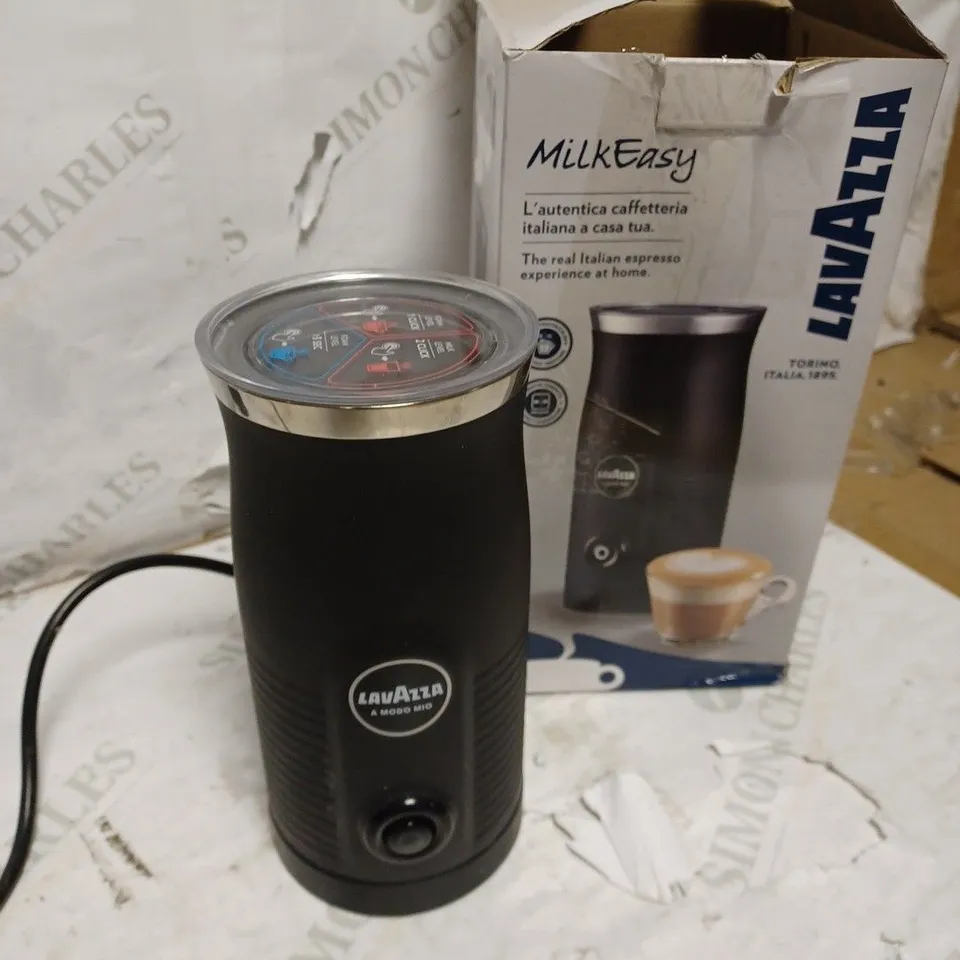 LAVAZZA A MODO MIO MILK EASY FROTHER
