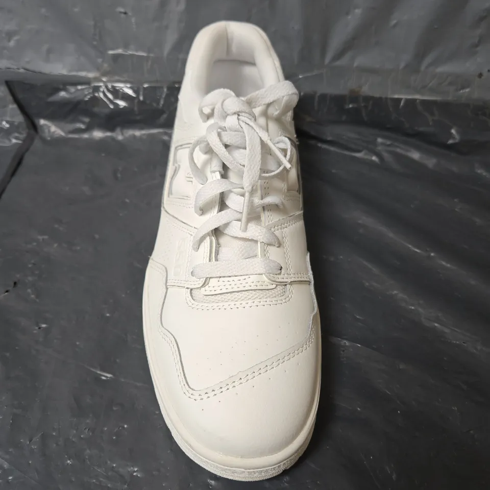 UNBOXED PAIR OF NEW BALANCE 550 TRAINERS IN WHITE - UK 9