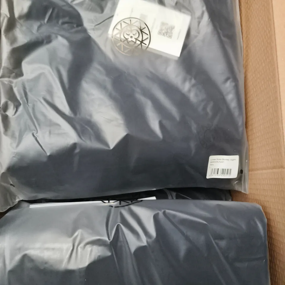 APPROXIMATELY 20 ASSORTED BRASS MONKEY JOGGERS IN VARIOUS SIZES & COLOURS 