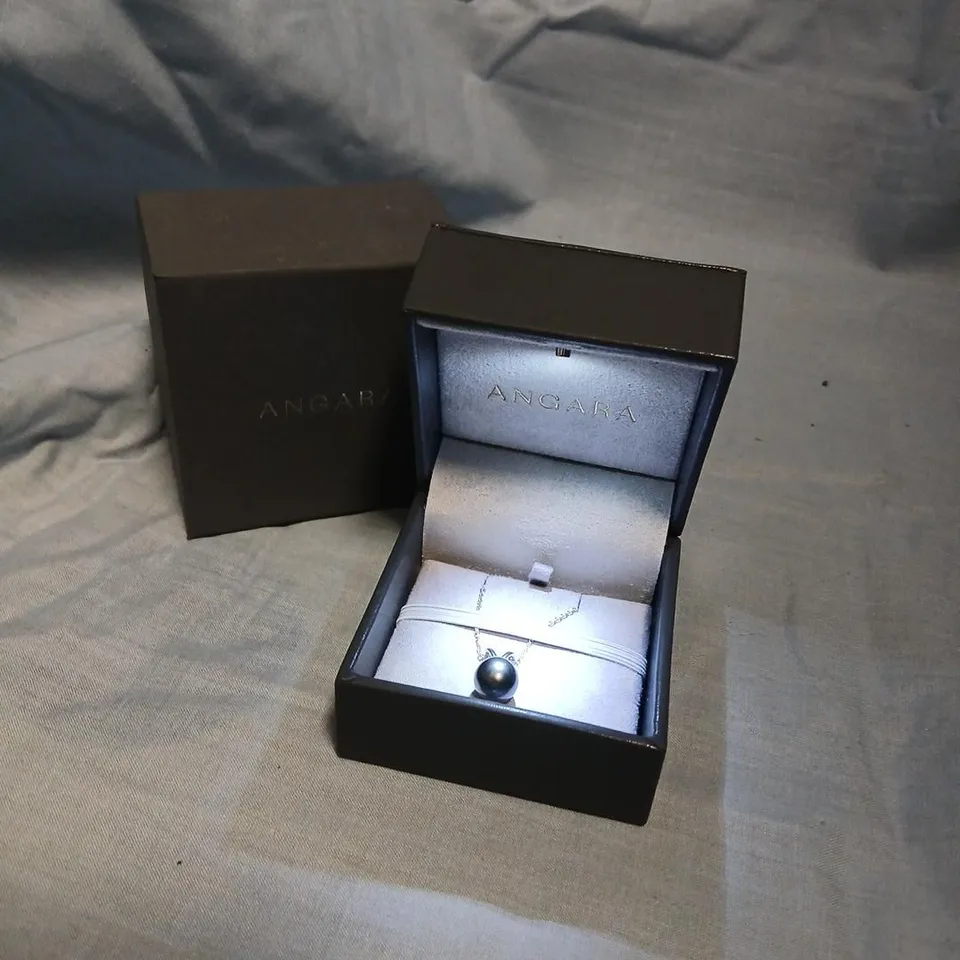 ANGARA PEARL PENDANT NECKLACE – DARK TAHITIAN-STYLE PEARL IN PRESENTATION BOX