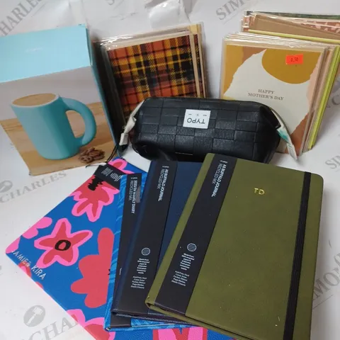 APPROXIMATELY 15 COTTON ON ITEMS INCLUDING CARDS FOR DEIFFERENT OCCASIONS, A4 NOTEBOOK AN SEVERAL A5 NOTEBOOKS AND PLANNERS