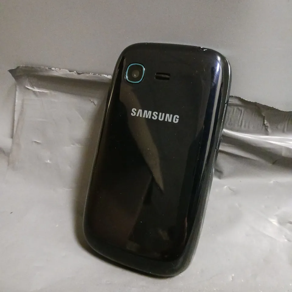 SAMSUNG MOBILE PHONE 