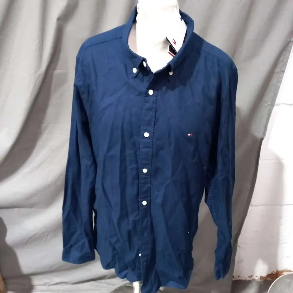 TOMMY HILFIGER FLEX DOBBY SF SHIRT CARBON NAVY SIZE L