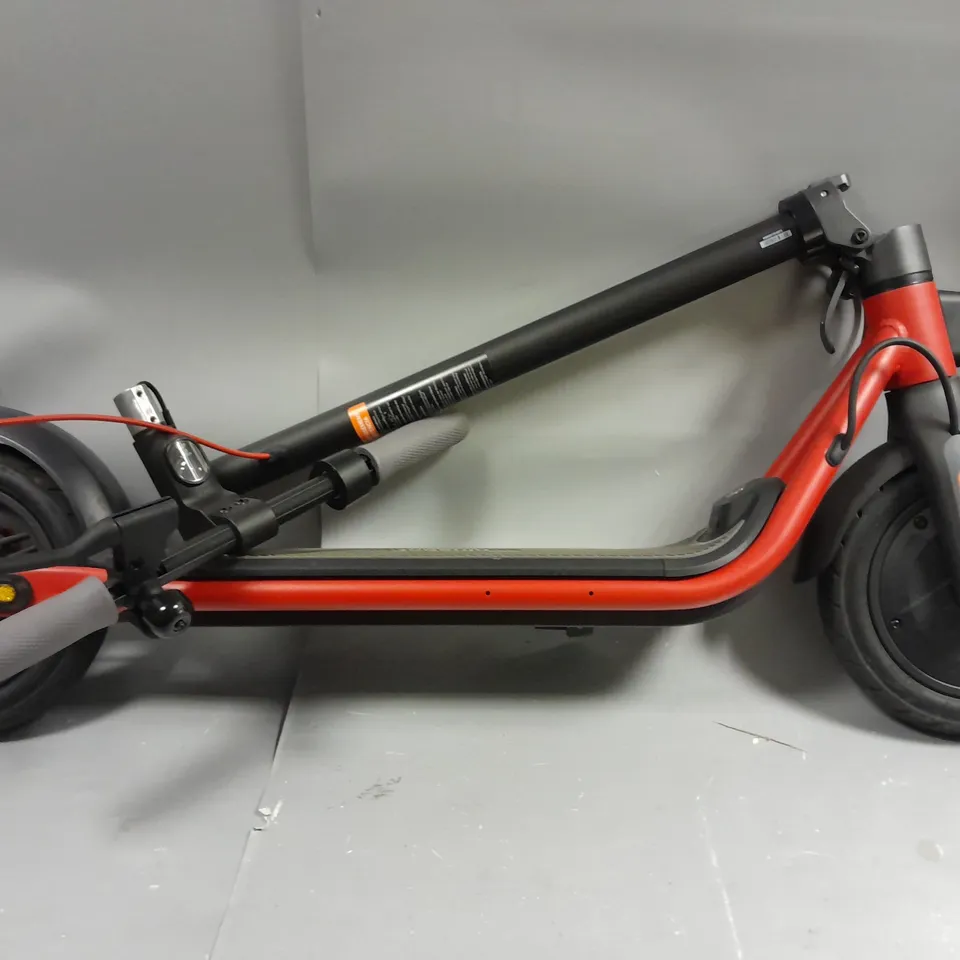 NINEBOT ELECTRIC SCOOTER - COLLECTION ONLY