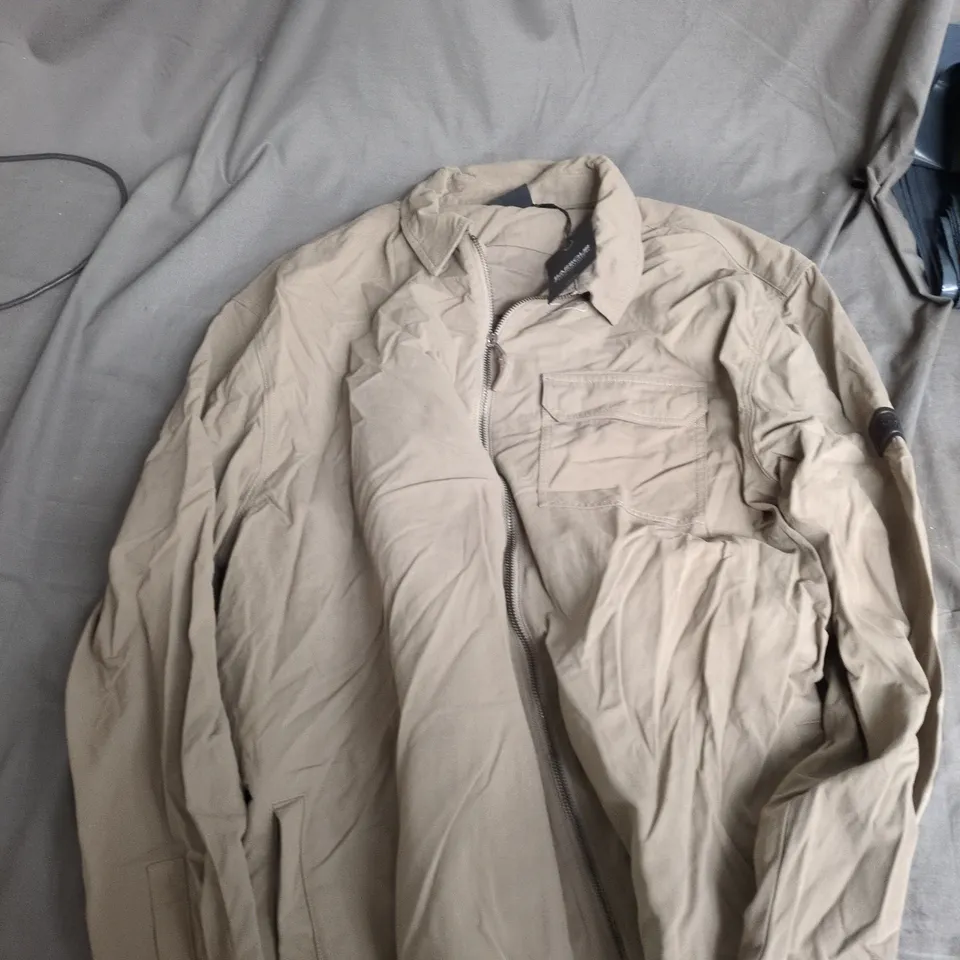 BARBOUR INTERNATIONAL JACKET – BEIGE, XXXL