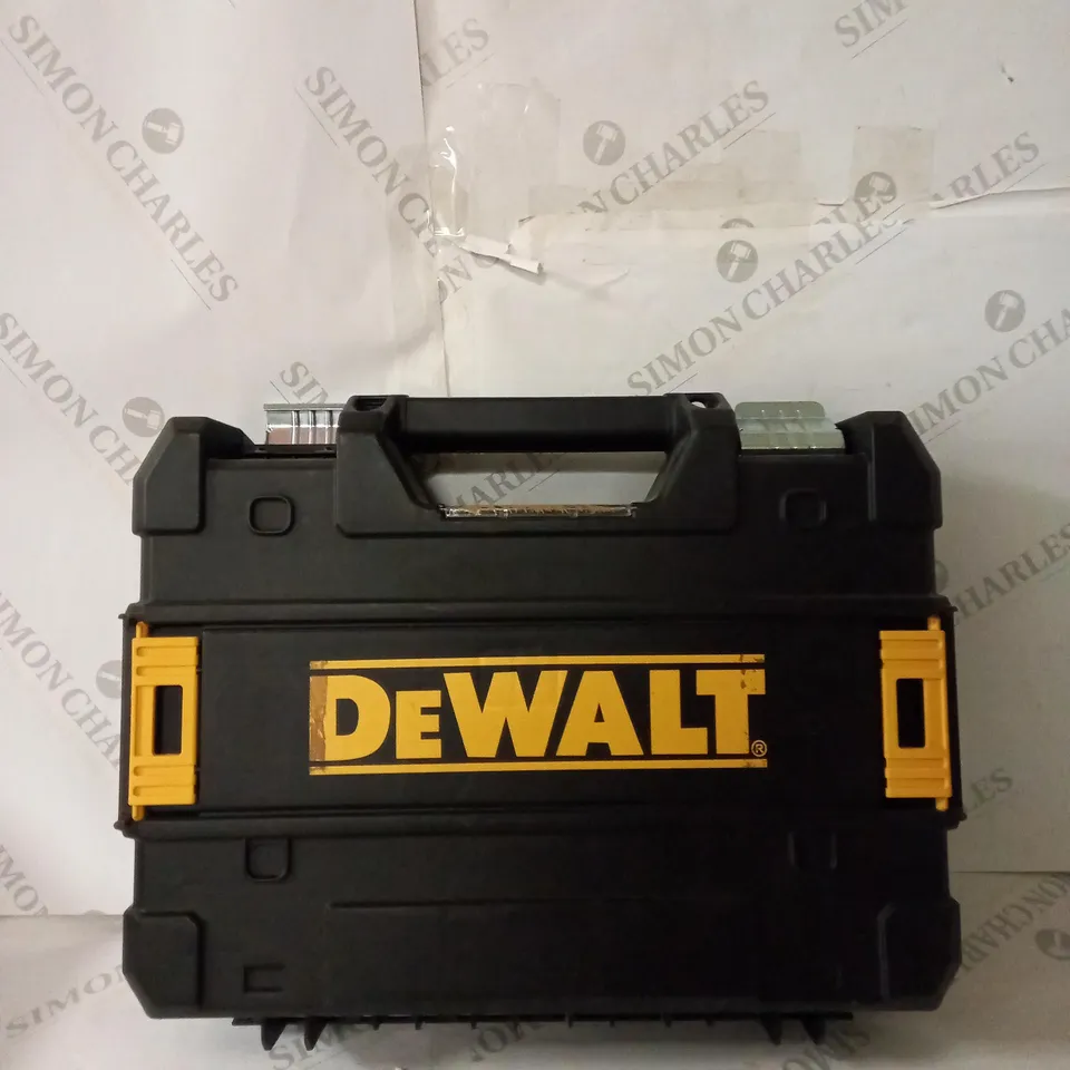 DEWALT TOOL BOX 