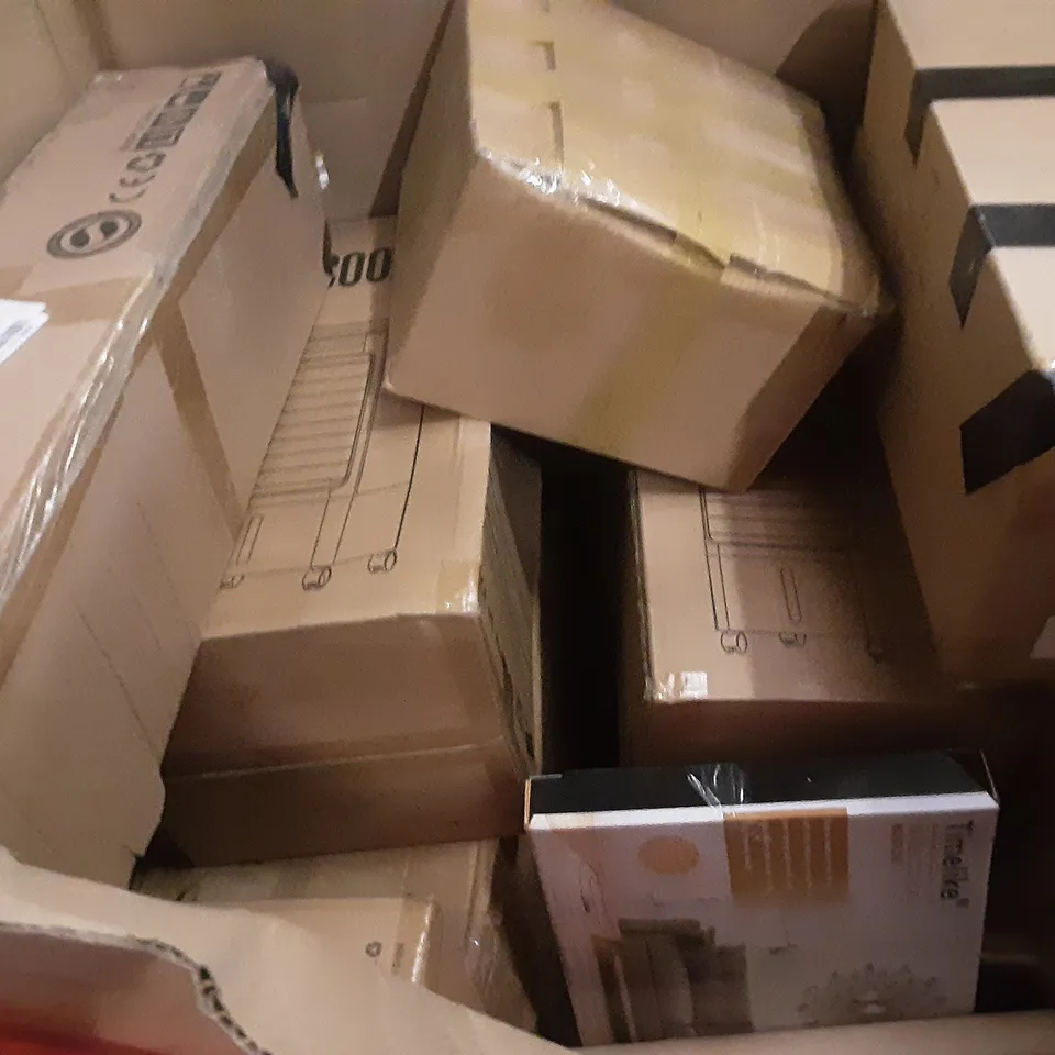 PALLET OF ASSORTED PRODUCTS INCLUDING PIPISHELL TOILET SEAT, BRIAN&DANY STORAGE OTTOMAN, LAPTOP BED TABLE, LOLA TRAMPOLINE, AIR COOLER, TIMELIKE WALL CLOAK