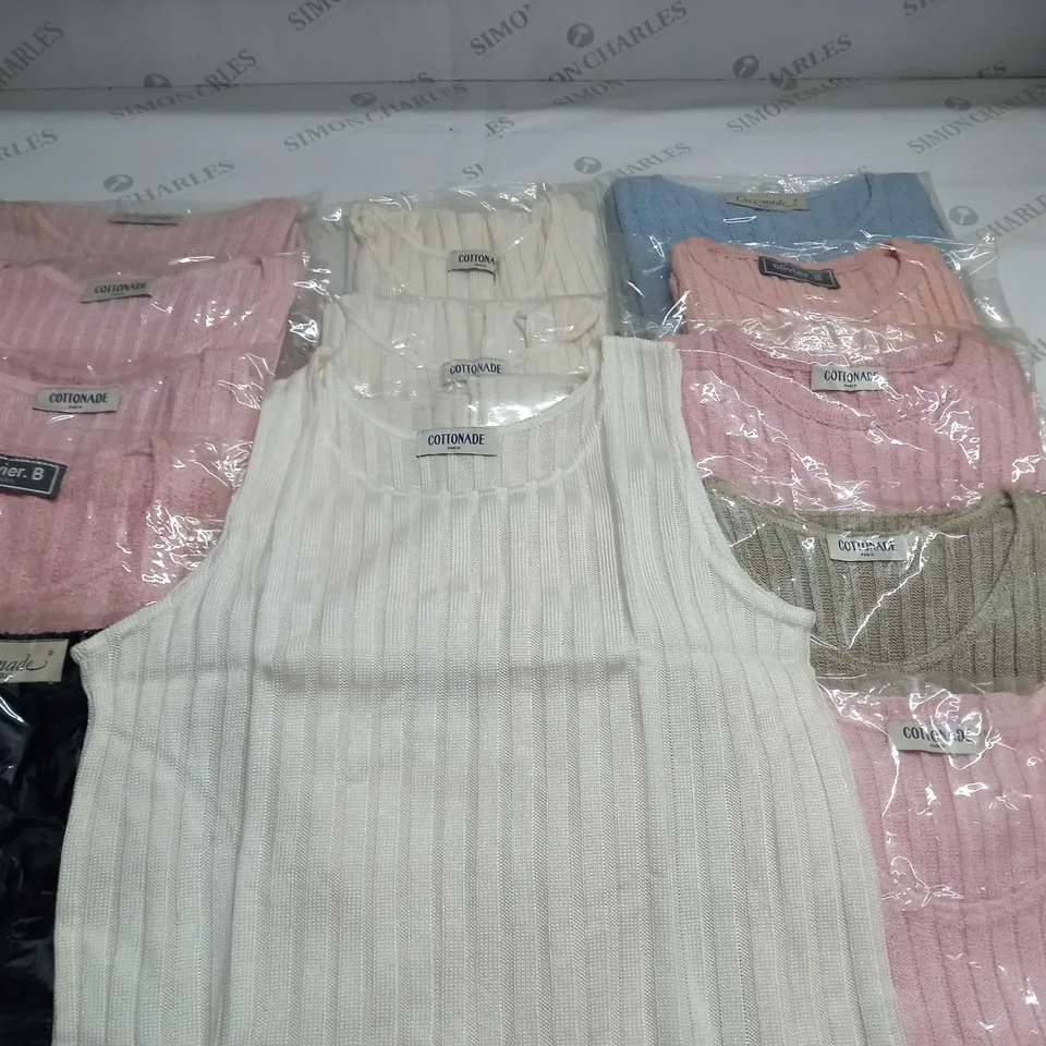 LOT OF 15 COTTONADE VEST IN VARIOUS COLOURS - SIZE UNSPECIFIED