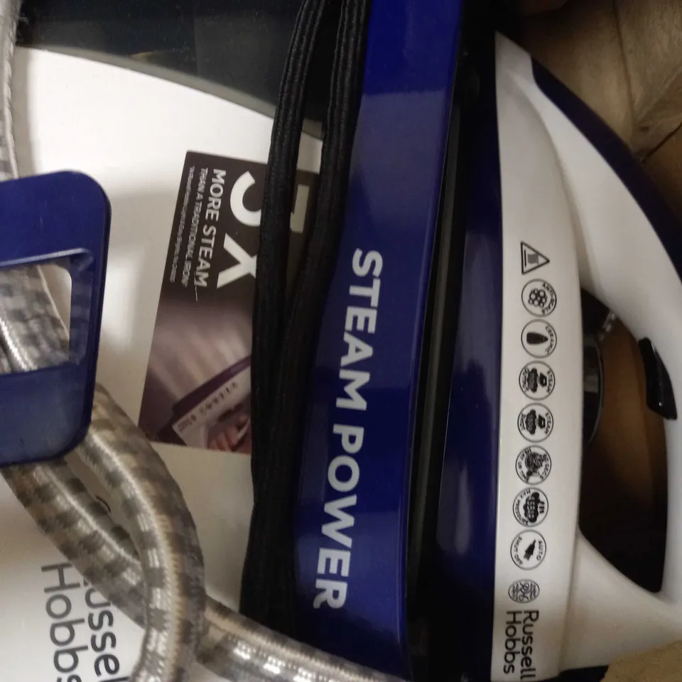 RUSSELL HOBBS STEAM GENERATOR IRON - PURPLE/WHITE