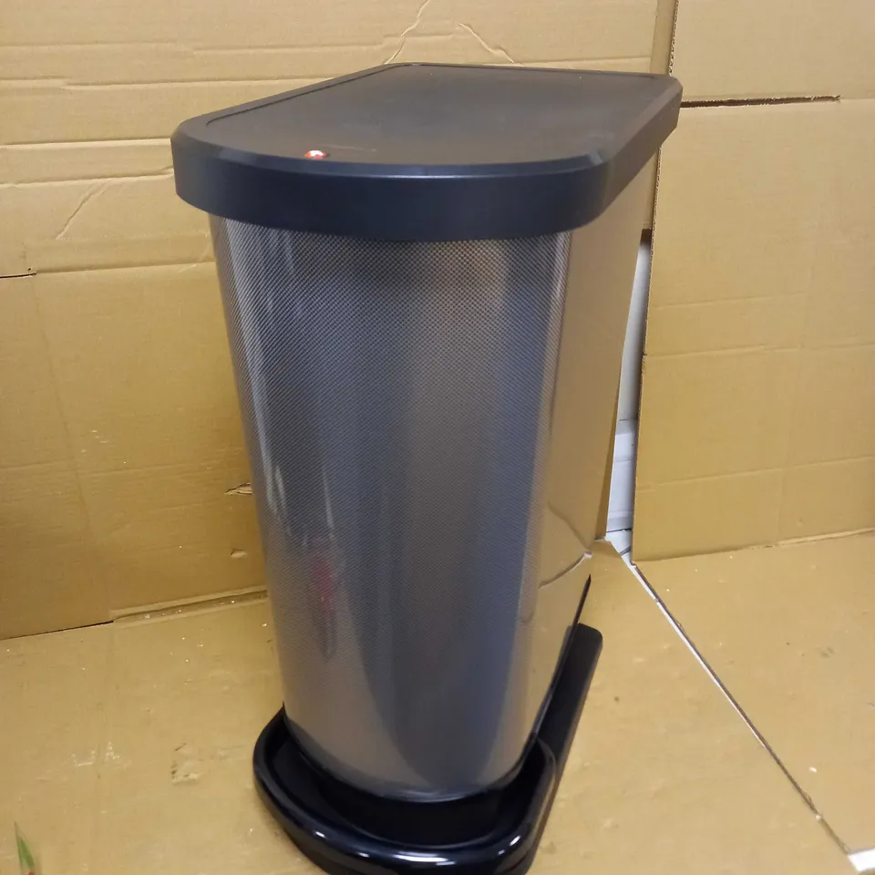 ROTHO PASCO PEDAL BIN 50L - PLASTIC