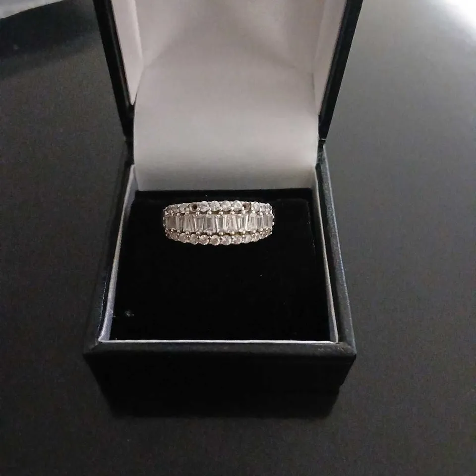 DIAMONIQUE 0.89CT TW MIXED CUT BAND RING STERLING SILVER