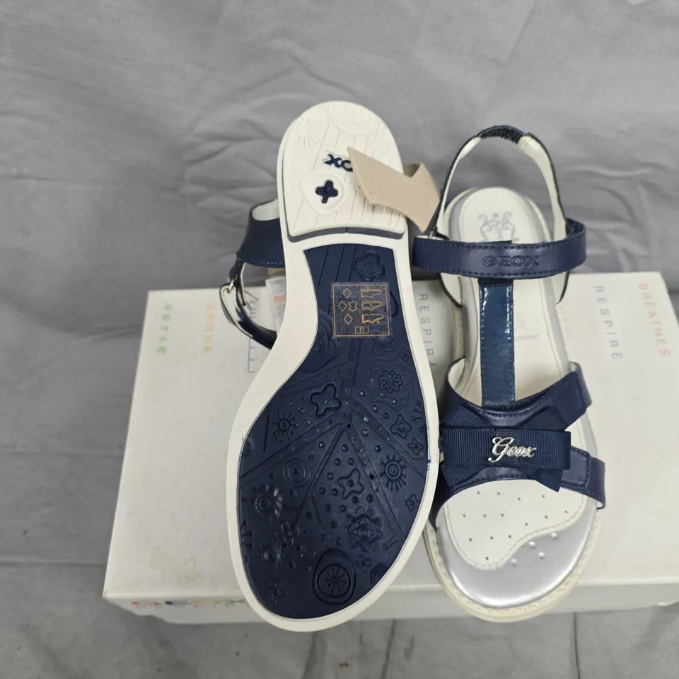 GEOX GIGLIO NAVY SANDALS FOR KIDS – UK 4 (EU 37)