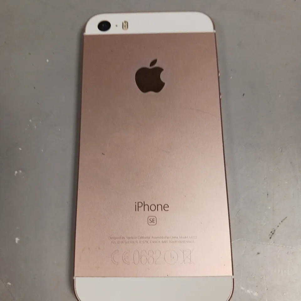 APPLE IPHONE SE SMARTPHONE 