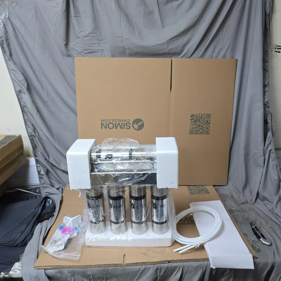 3X HOUSEHOLD KITCHEN WATER PURIFIER WITH FOUR FILTRATION CARTRIDGES (BOXED)