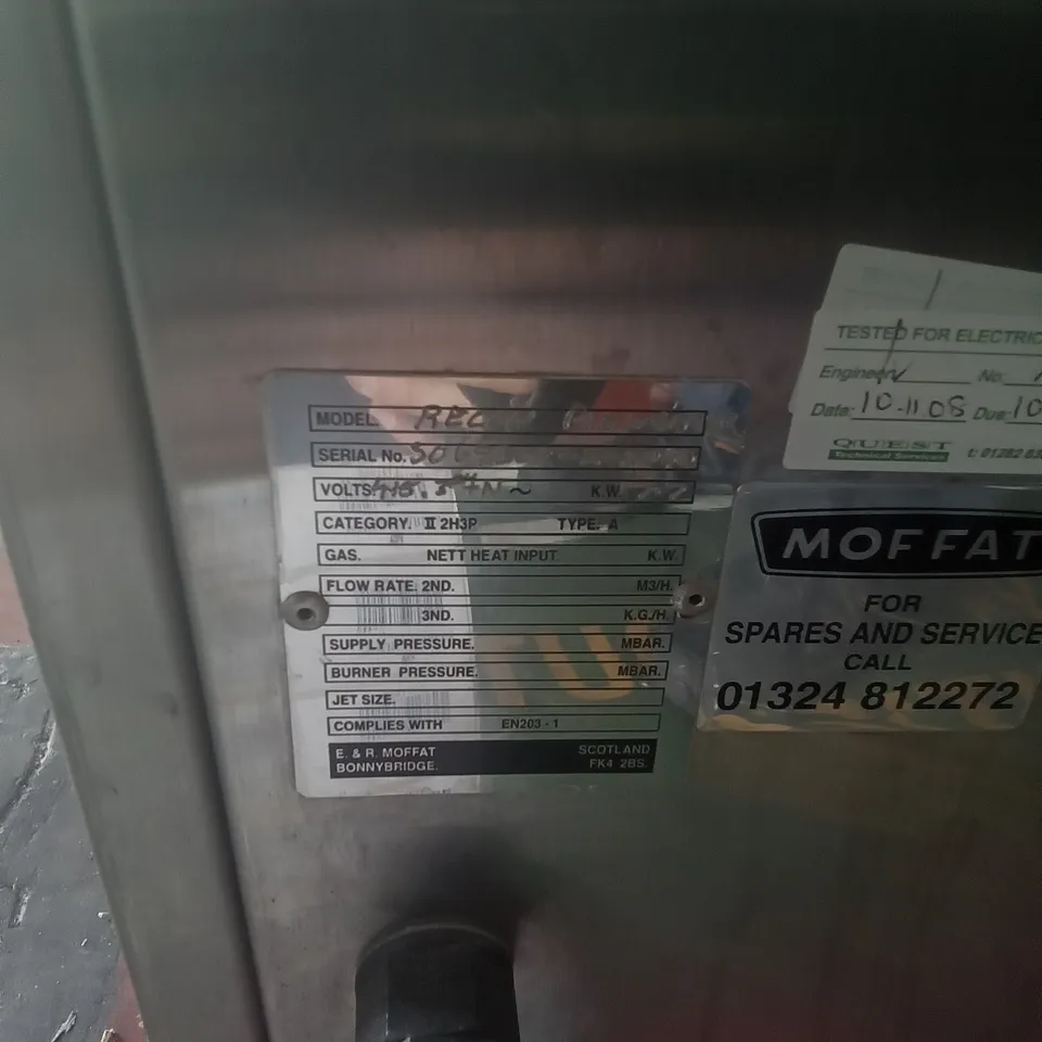 MOFFAT COMMERCIAL TRAY OVEN
