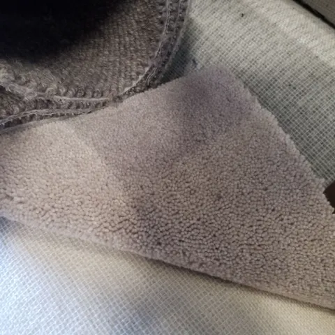 ROLL OF QUALITY 5M CRAFTSMAN EL FLEECE CARPET - 5×1.71M