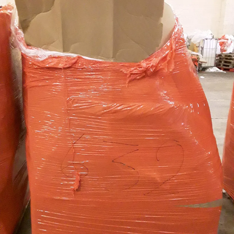 PALLET OF ASSORTED PRODUCTS INCLUDING OFFICE CHAIR, BUSINESS WIRED KEYBOARD, ARTIFICIAL ROSES, WRAPPING PAPER, DISPOSABLE MEDICAL MASKS