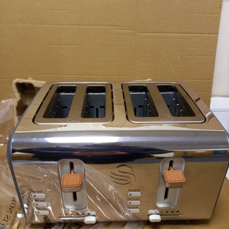 SWAN NORDIC 4 SLICE TOASTER - GREY