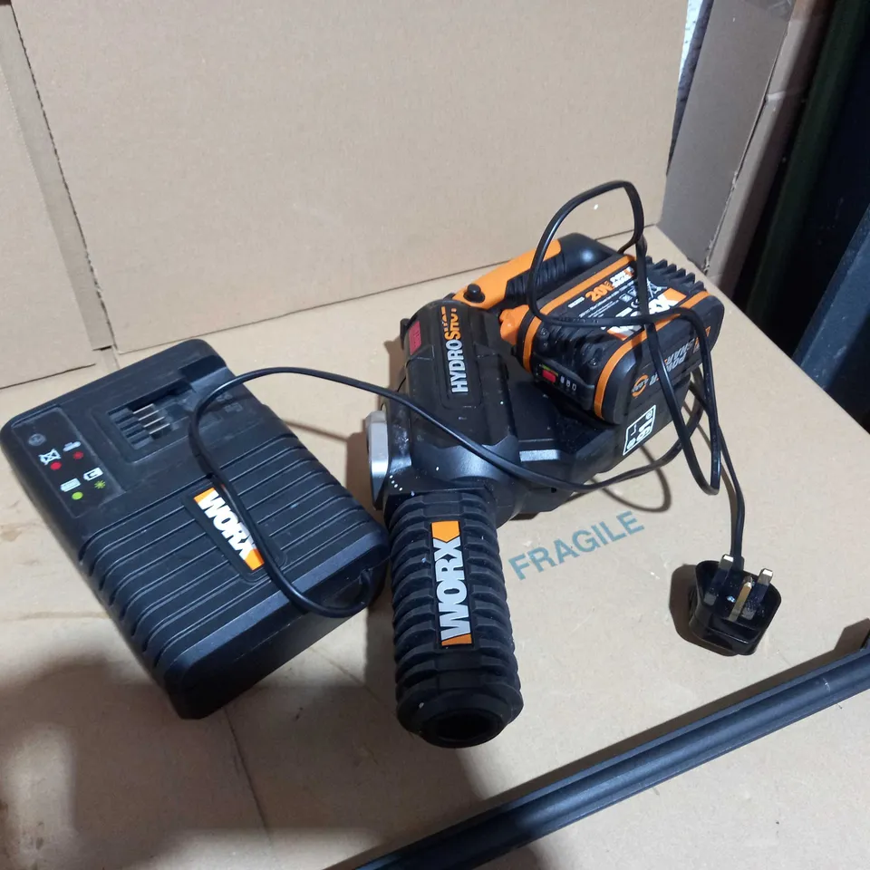 WORX WG630E.1 18V HYDROSHOT PORTABLE PRESSURE CLEANER