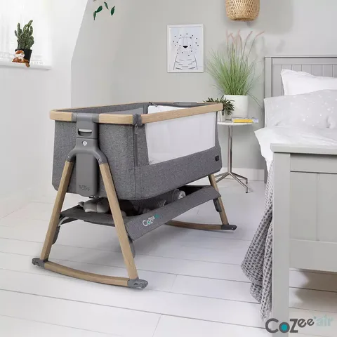 BOXED TUTTI BAMBINI COZEE AIR EXTRA BREATHABLE BEDSIDE CRIB STANDALONE BABY COT OAK CHARCOAL