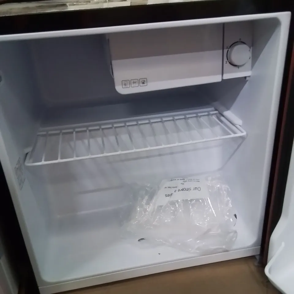 BOXED KUHLA KTTF0E6B-1011 MINI FRIDGE