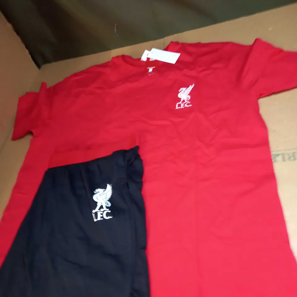 OFFICIAL LIVERPOOL FC PYJAMAS SIZE XL