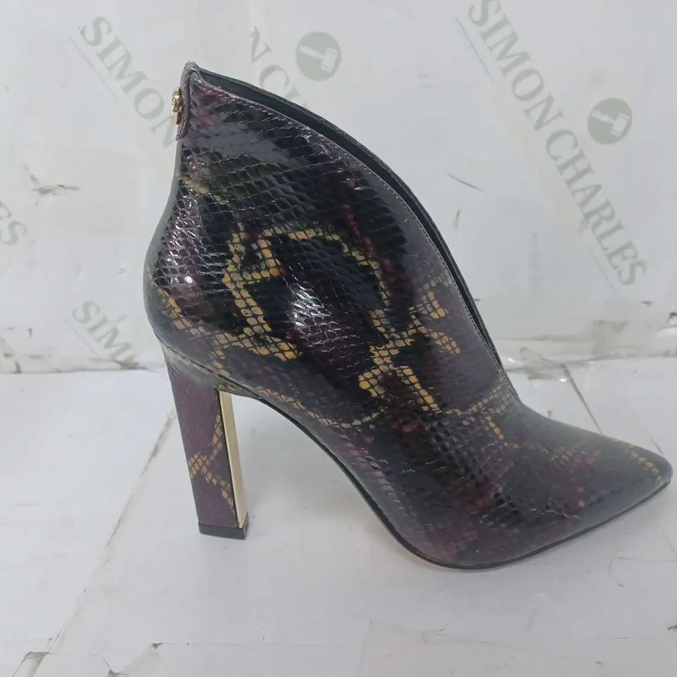 MODA IN PELLE BERRY SNAKE WELDI BOOTIES - SIZE 37