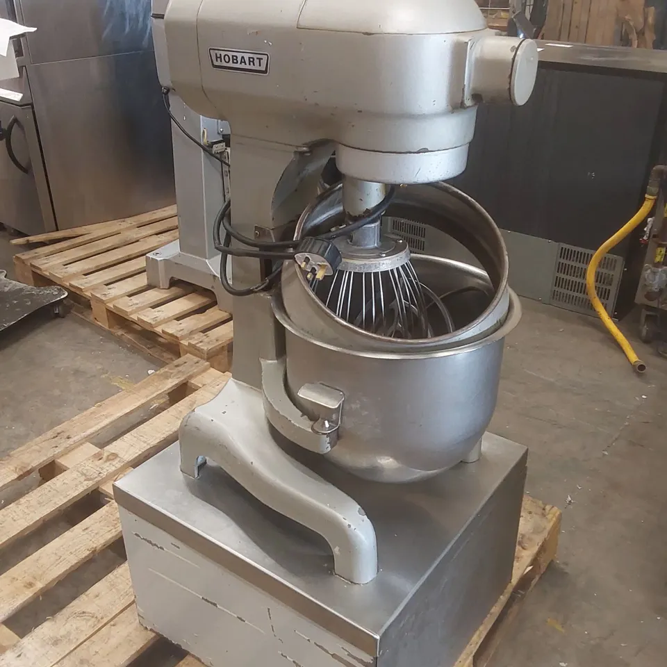 HOBART A200 COMMERCIAL PLANETARY MIXER