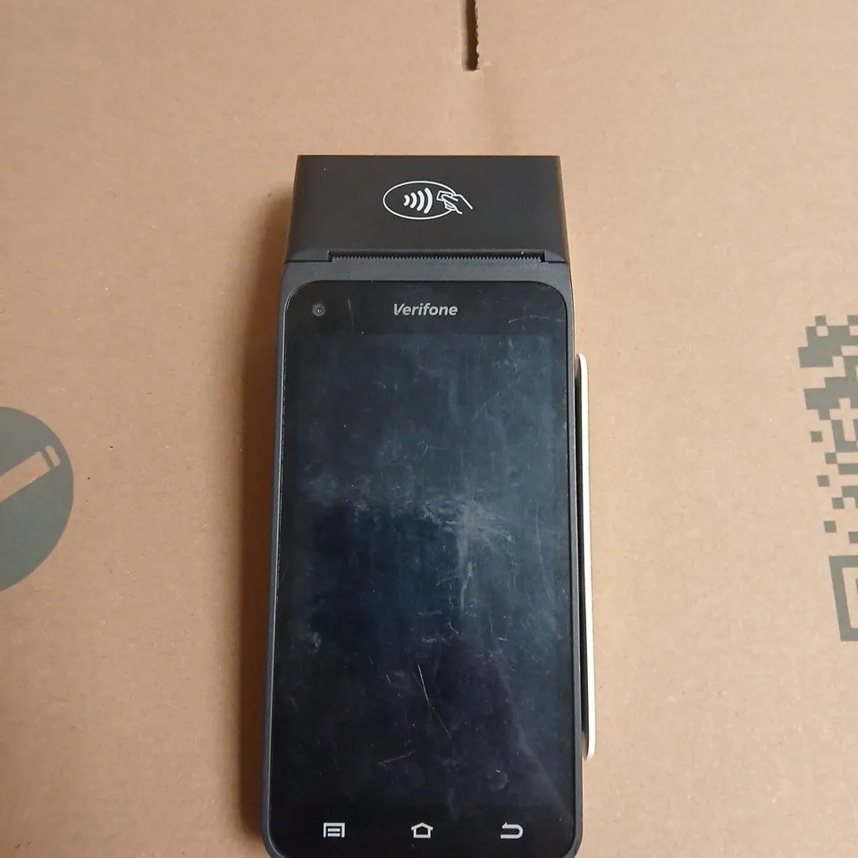 VERIFONE HANDHELD PAYMENT TERMINAL 