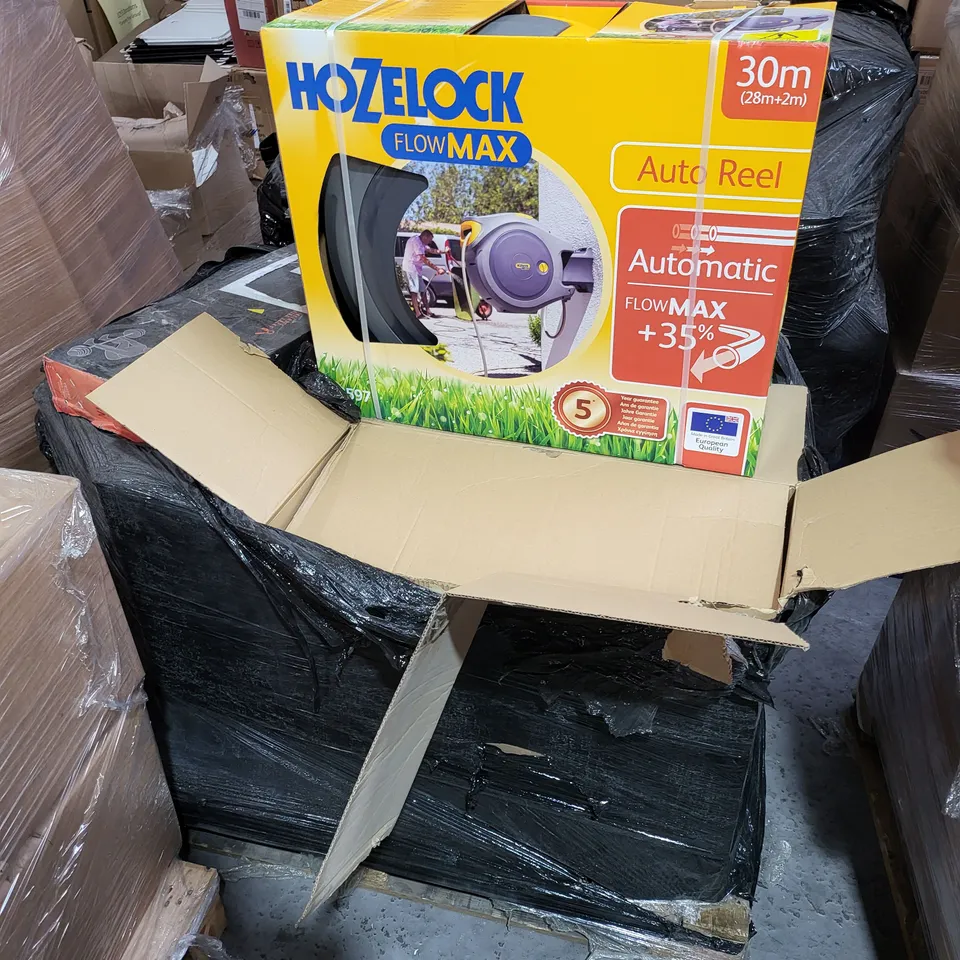 PALLET OF 5 HOZELOCK FLOWMAX AUTO REEL 30M HOSE BOX WITH HOSE