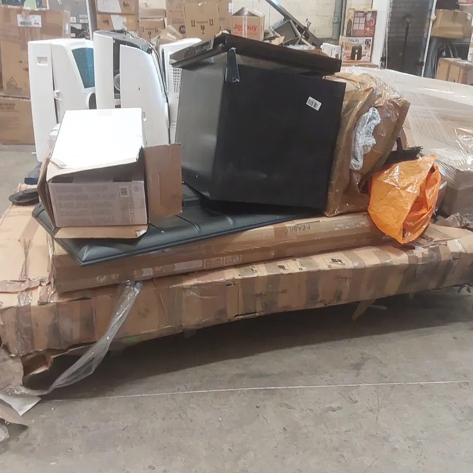 PALLET CONTAINING A LARGE QUANTITY OF ASSORTED ITEMS INCLUDING: DAMAGED TVS, FRIDGE ECT