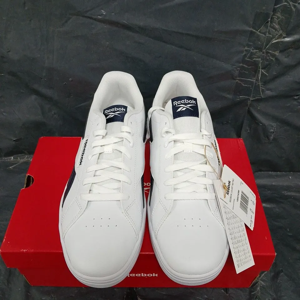BOXED PAIR OF REEBOK COURT RETRO TRAINERS - UK SIZE 8