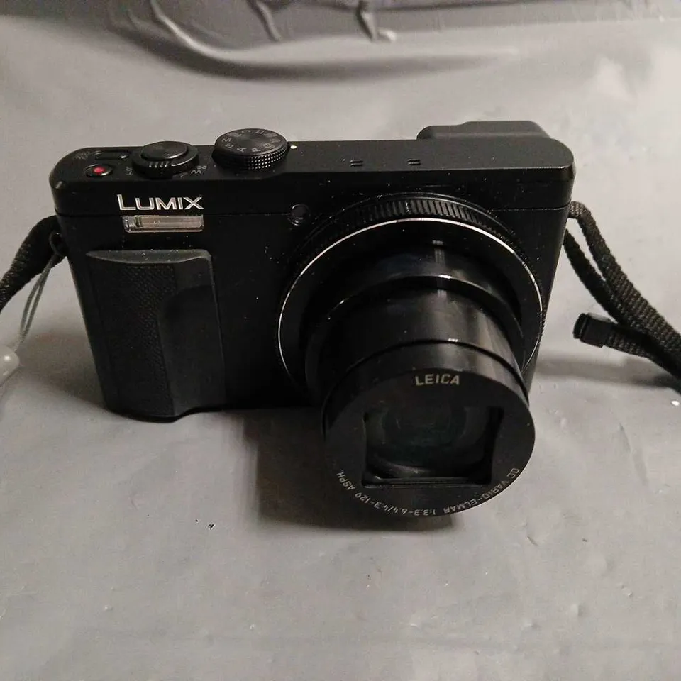 PANASONIC LUMIX DMC-TZ80 CAMERA IN CASE