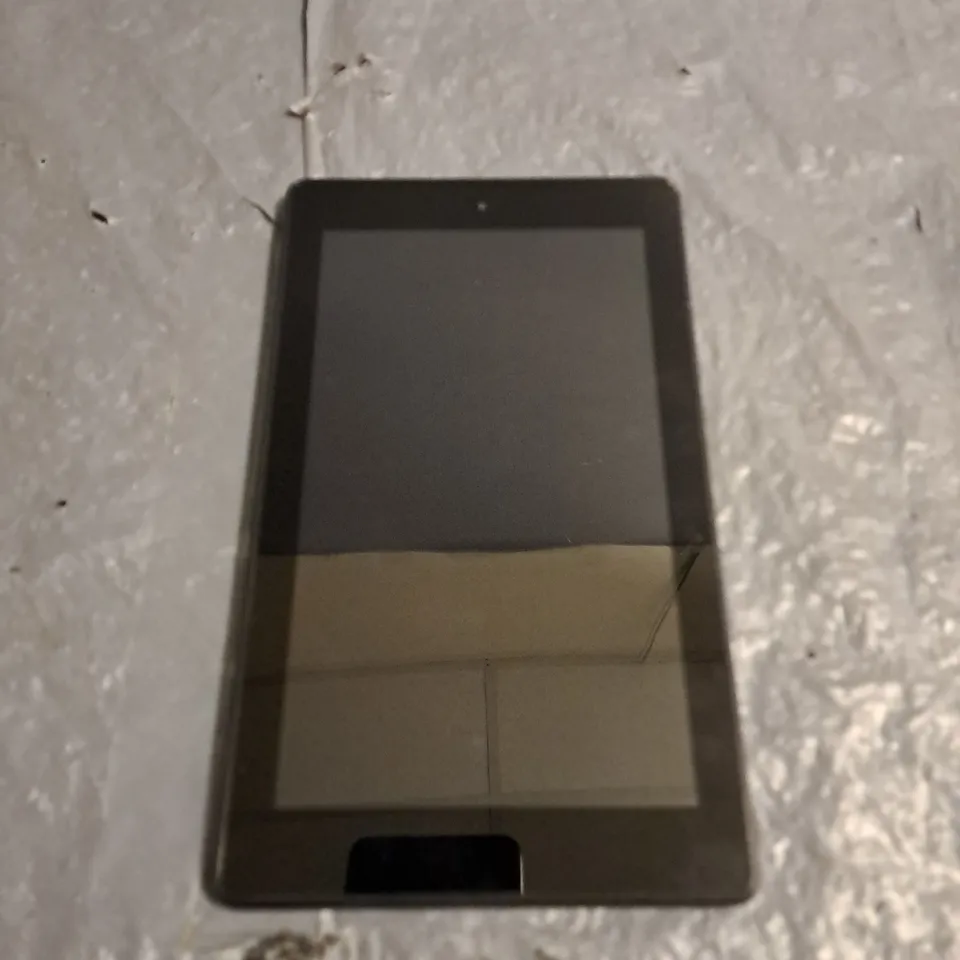 UNBOXED AMAZON FIRE TABLET - M8S26G