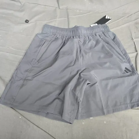ADIDAS TRAINING SHORTS – MEN'S, GREY, REGULAR FIT, 7IN INSEAM